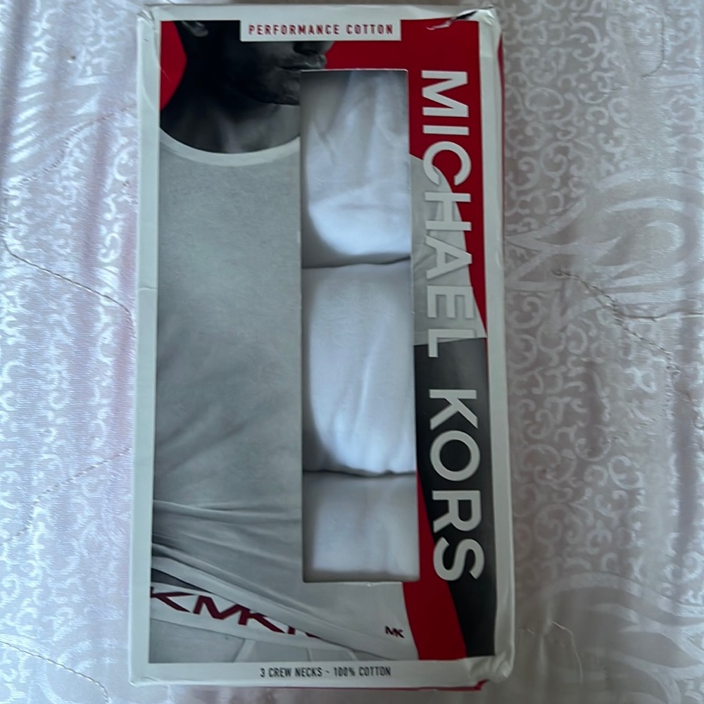 MICHAEL KORS V  NECK SHIRTS